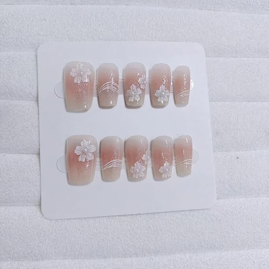 Handbemalte Künstliche Nägel Kurz Sargform Blush-Design