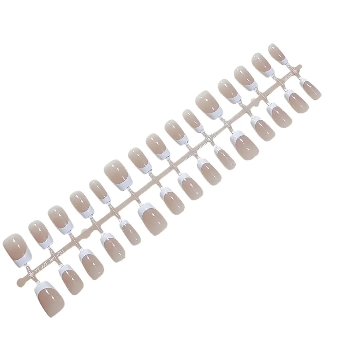 Kurze French-Tip Klebenägel Natürlicher Nude-Look Für Jeden Tag