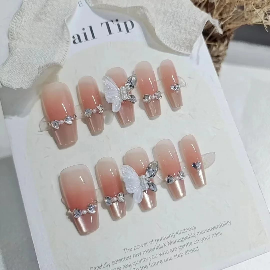 Engelsflügel Cat-Eye Künstliche Fingernägel Schmetterlingsdesign 30 Stück