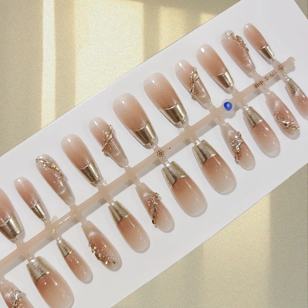 French Tip Press-On-Nägel mit Goldrand und Glitzer, 30 Stück