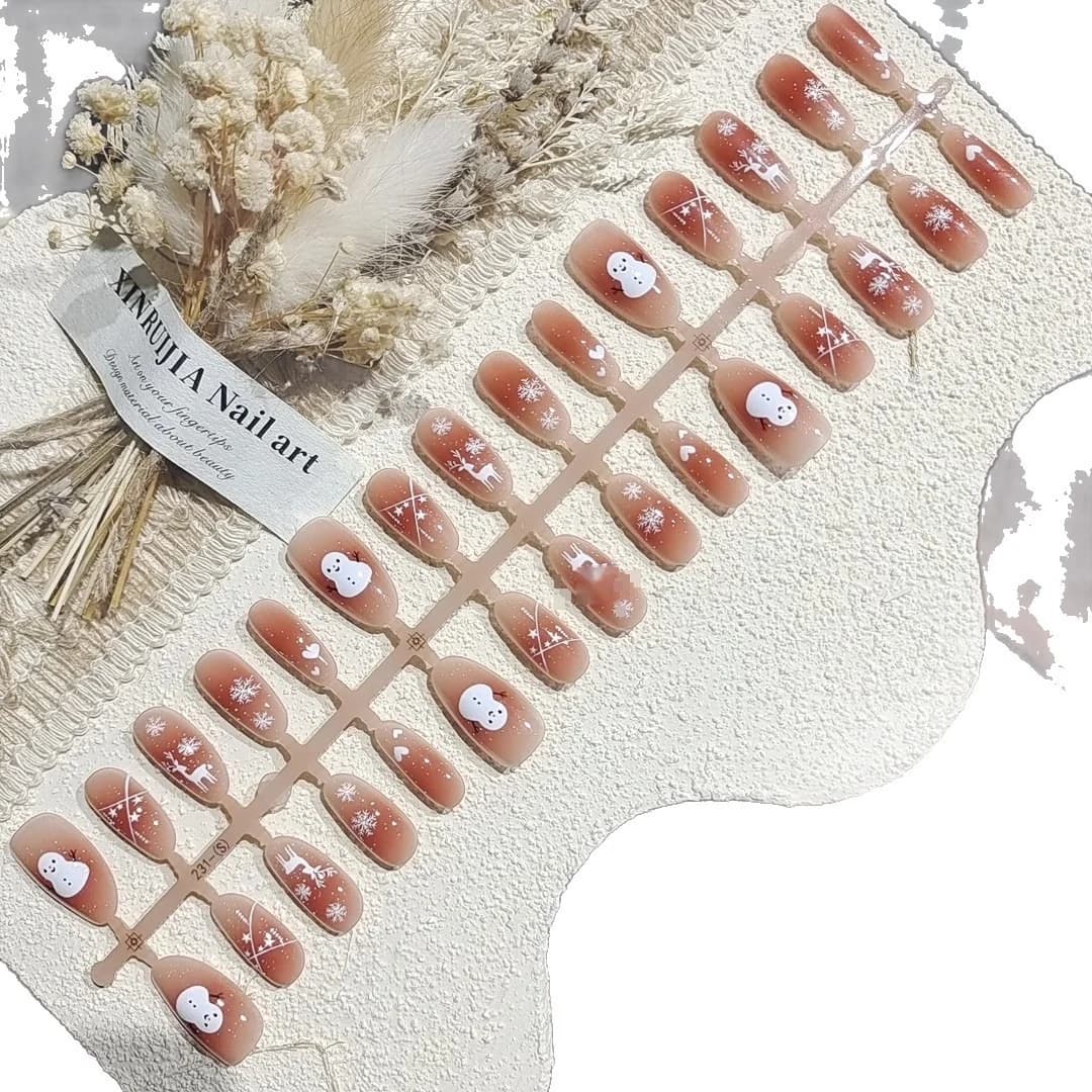 Winter-Hirsch Press-On-Nägel mit Schneeflocken und Rouge-Design