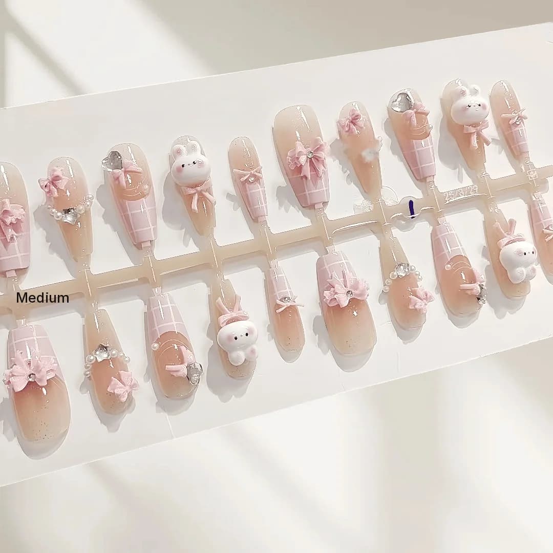Niedliche Rosa Hasen Künstliche Nägel, 30 Stück, Mittlere Sargform