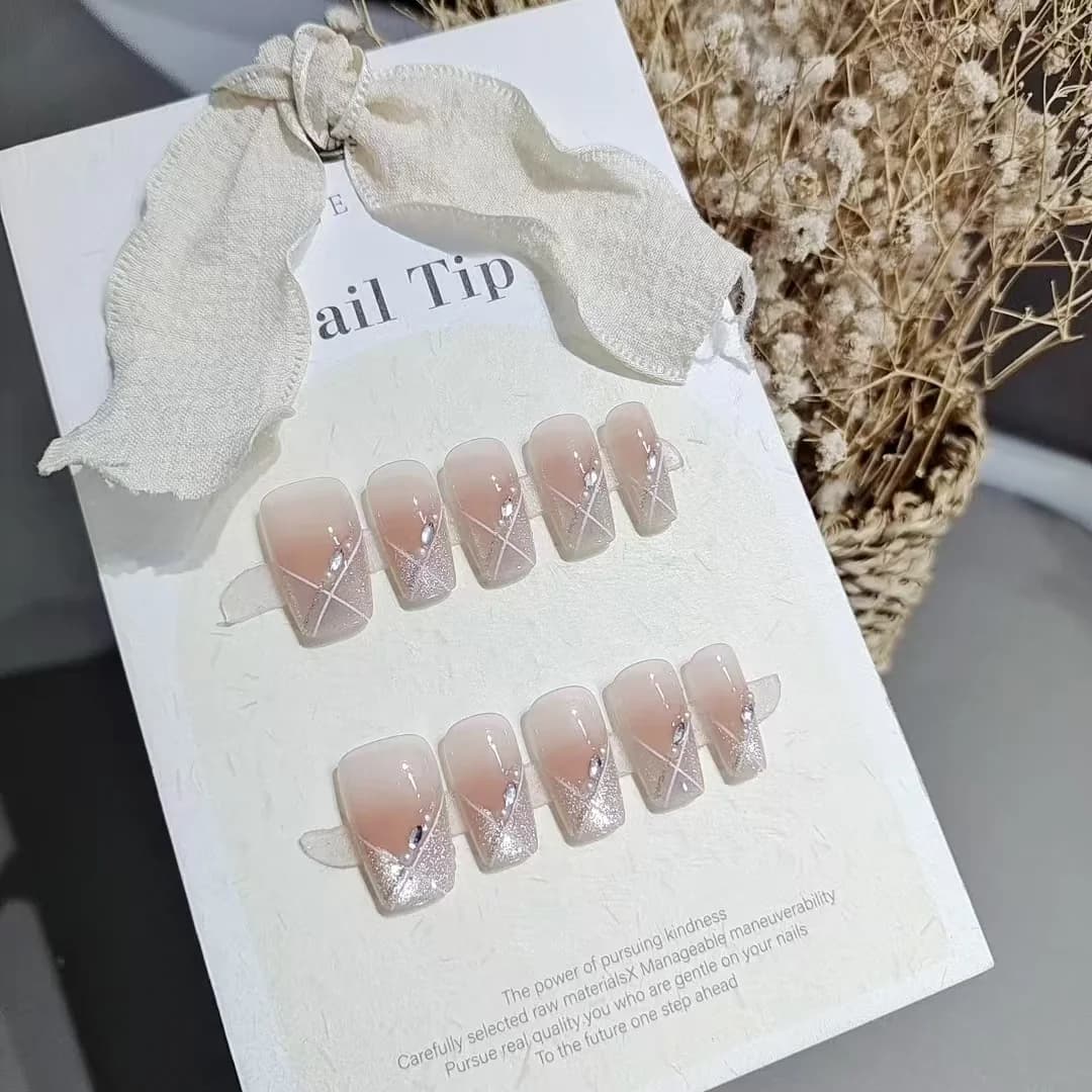 Cat Eye Klebenägel Kurz Sargform Zartrosa Süßer Stil 10 Stück